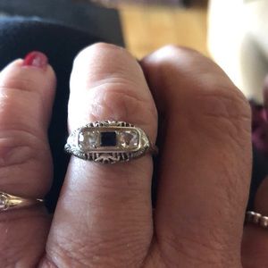 Vintage art deco 1930’s diamond and sapphire gold ring. Size 7